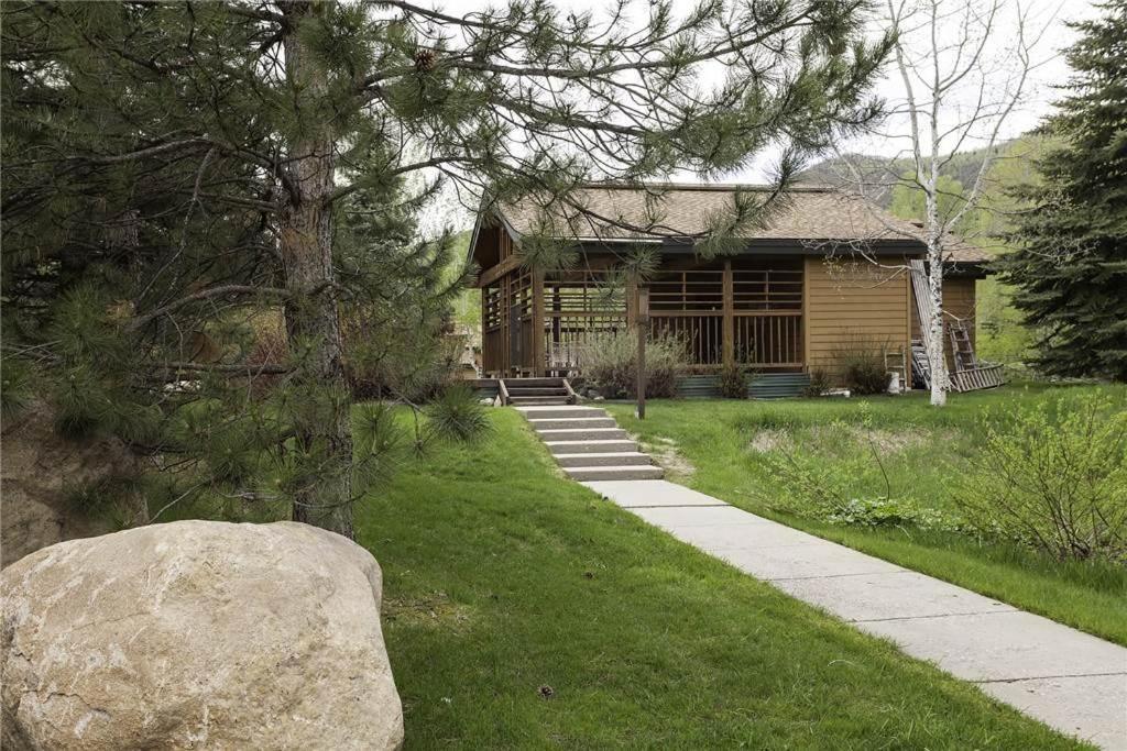 The Pines Condominiums Steamboat Springs Exterior photo