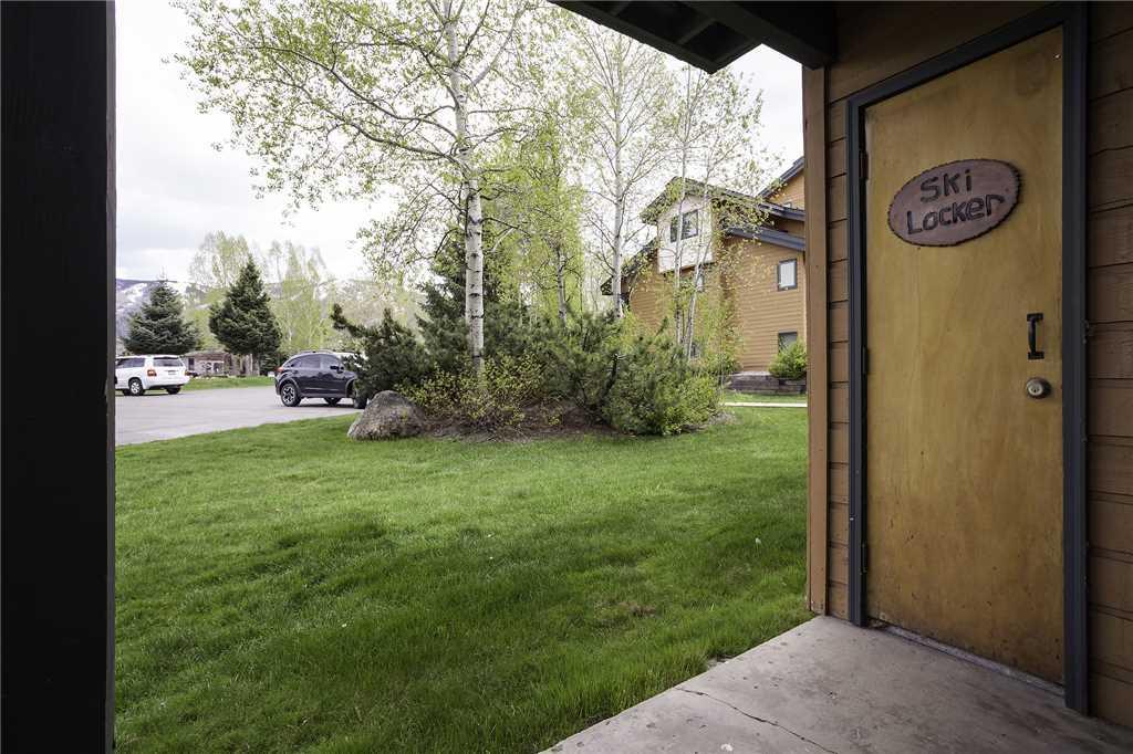 The Pines Condominiums Steamboat Springs Exterior photo
